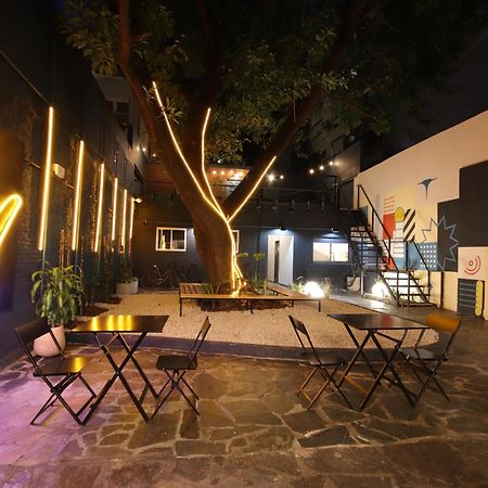 Play Hostel Garden Buenos Aires Exterior photo