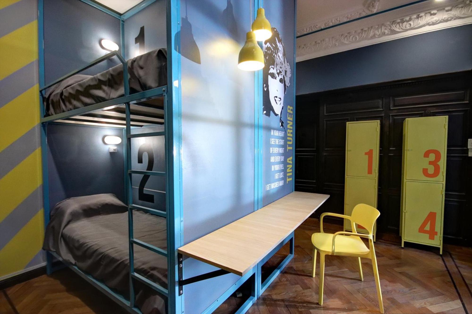 Play Hostel Garden Buenos Aires Exterior photo