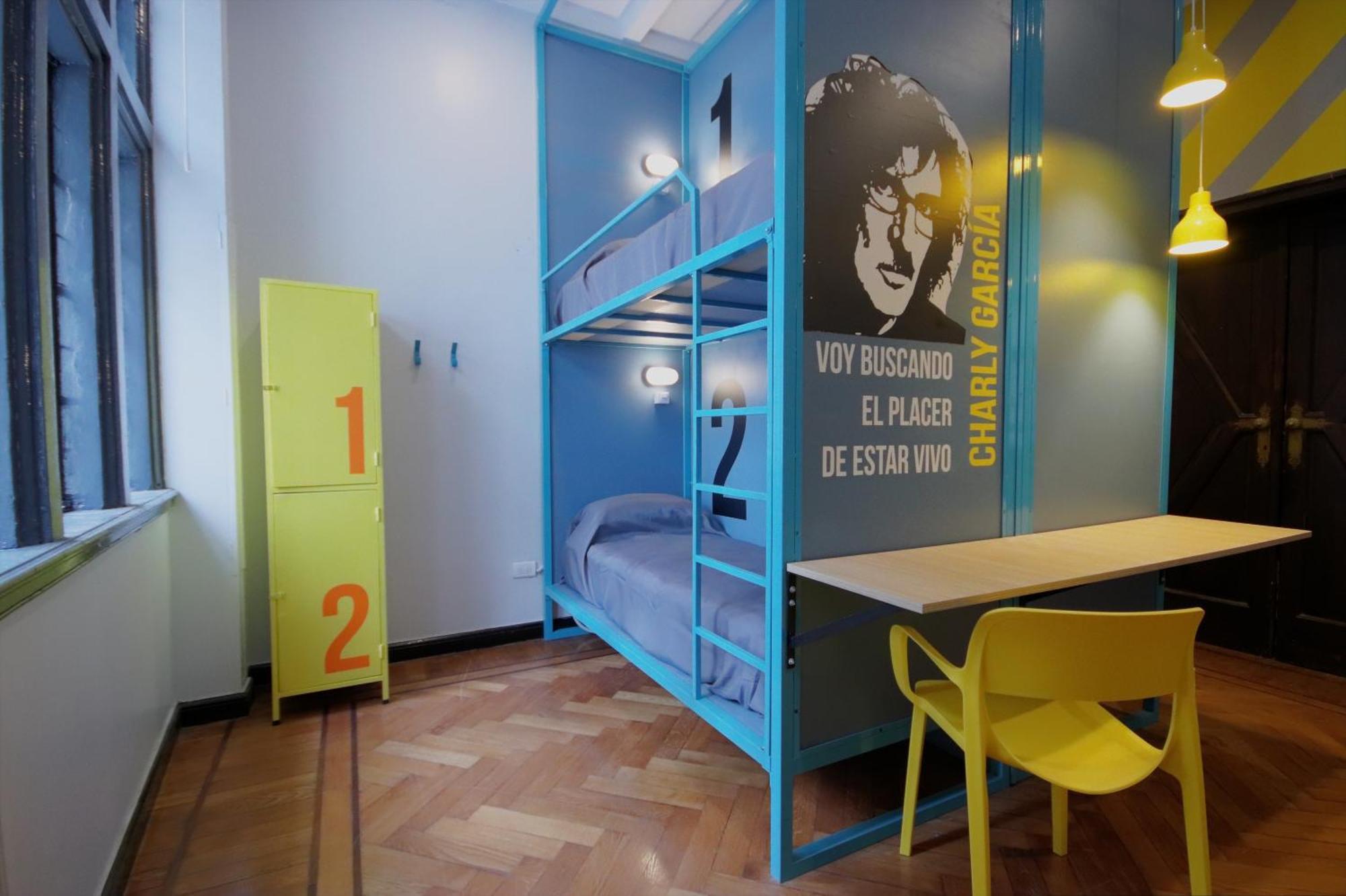 Play Hostel Garden Buenos Aires Exterior photo
