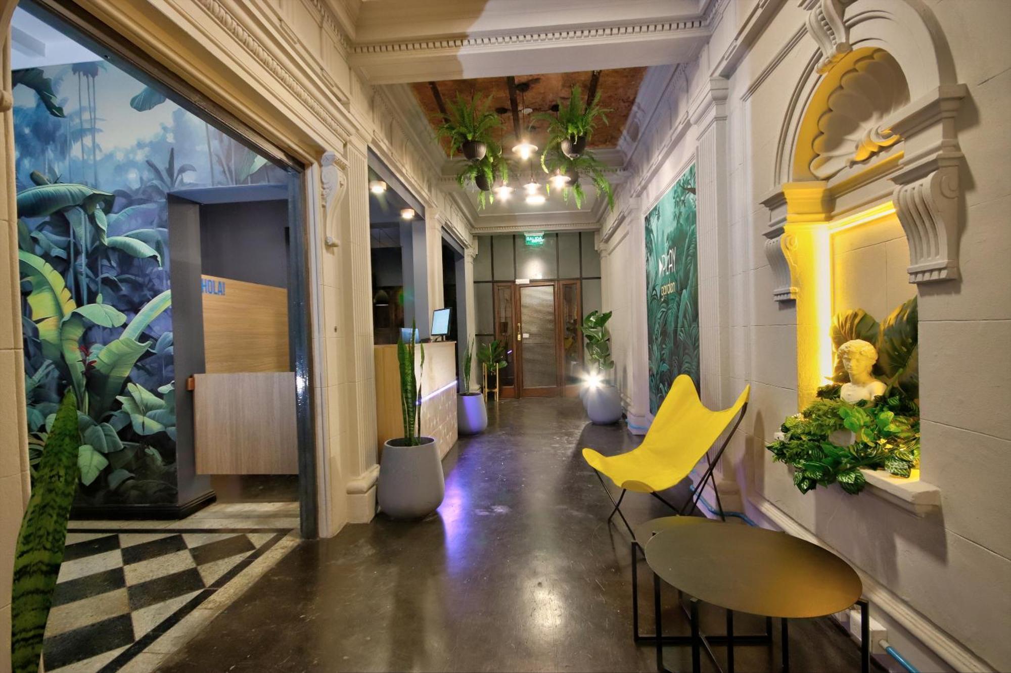 Play Hostel Garden Buenos Aires Exterior photo