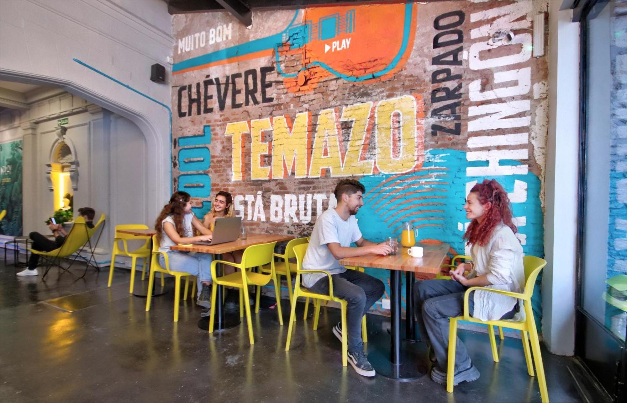 Play Hostel Garden Buenos Aires Exterior photo