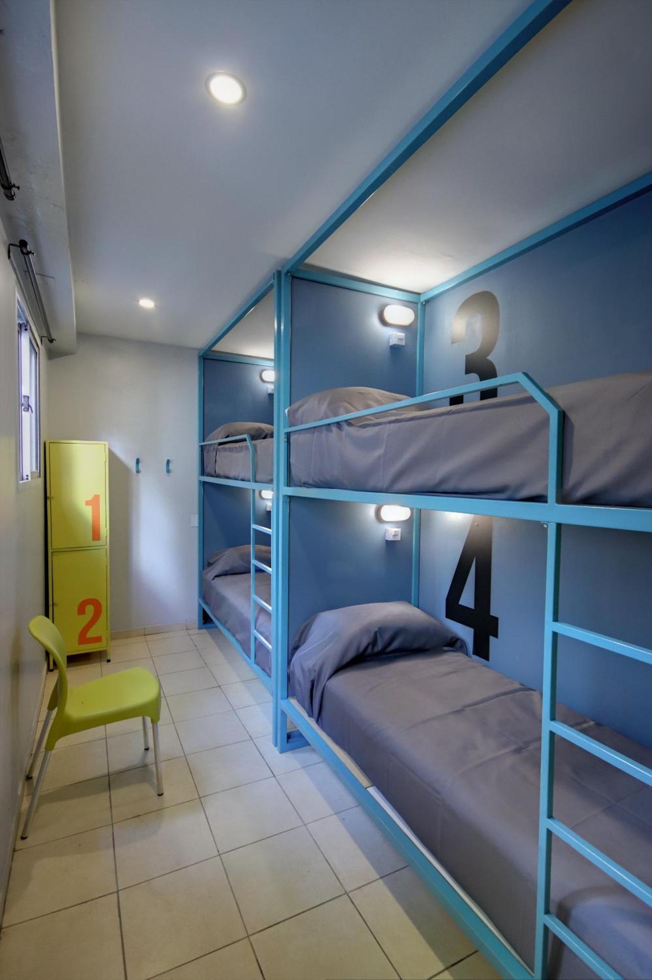 Play Hostel Garden Buenos Aires Exterior photo